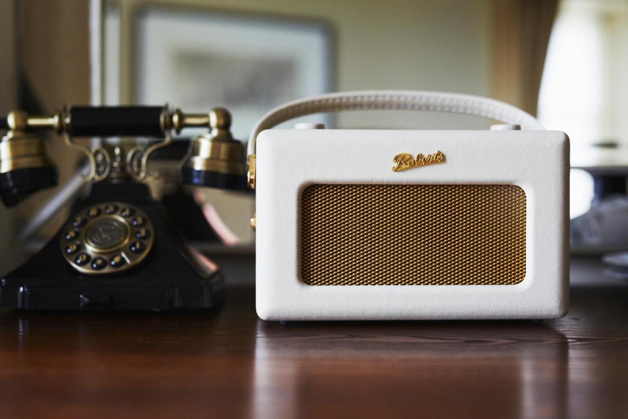The Roseate Edinburgh - Small Luxury Hotels Of The World Eksteriør bilde A DAB radio